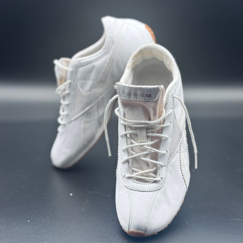 Vintage Reebok Sneakers Womens Size 6 White Leather Gum Sole 2004 Y2K Low Top